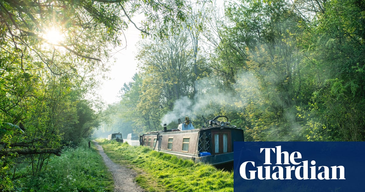 How I spent 16 months journeying from the top to the bottom of England in a canal boat