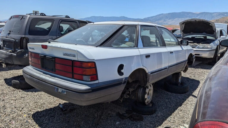 99 1989 Merkur Scorpio in Nevada junkyard photo by Murilee Martin