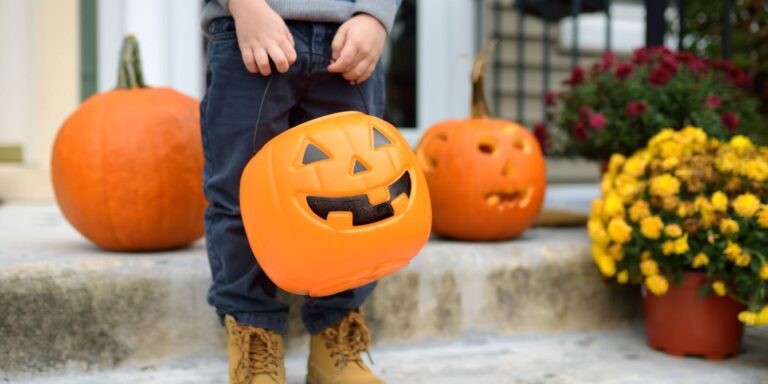 boo basket halloween tradition